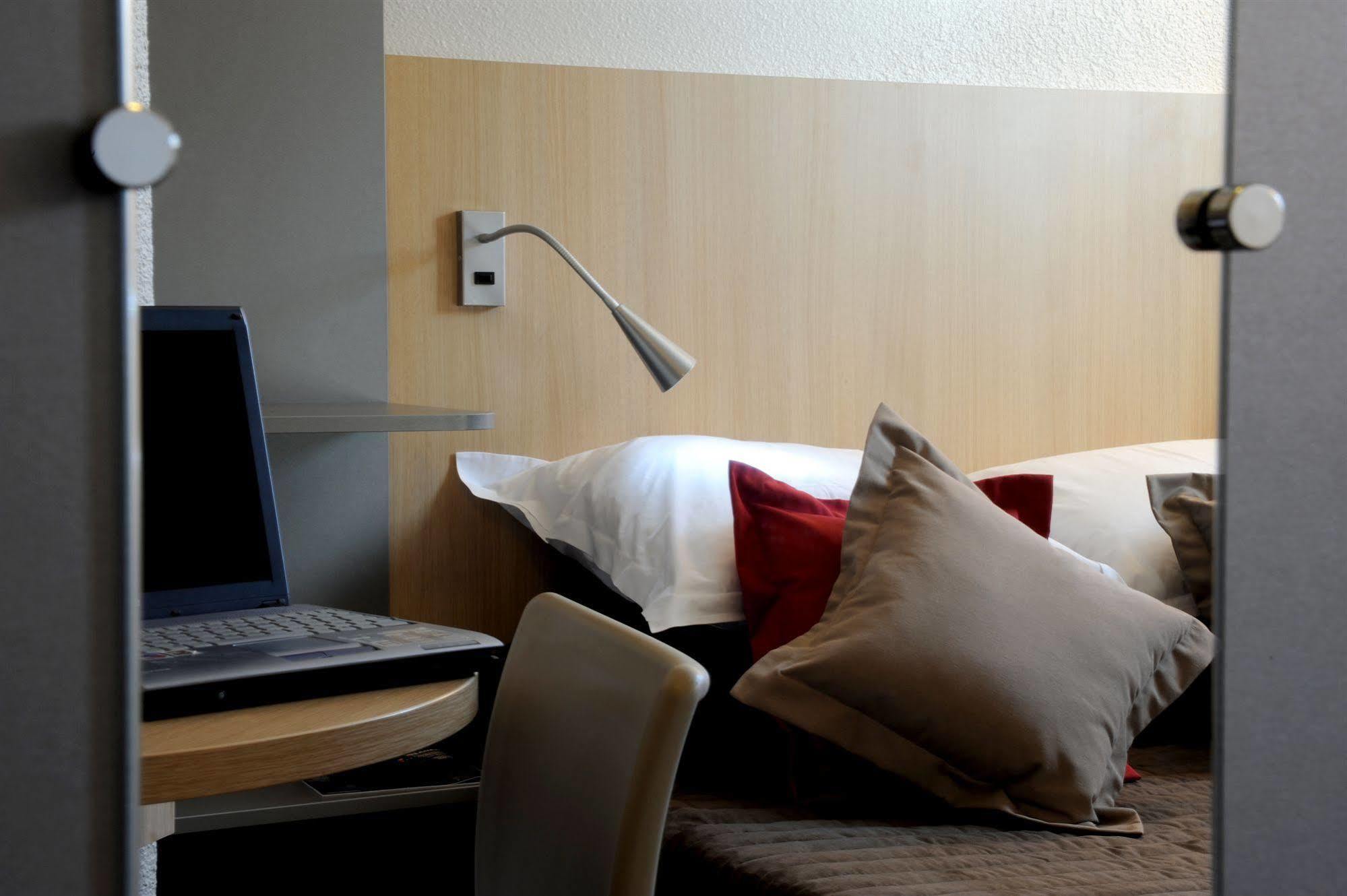 Welcomotel Les Mureaux Exterior foto