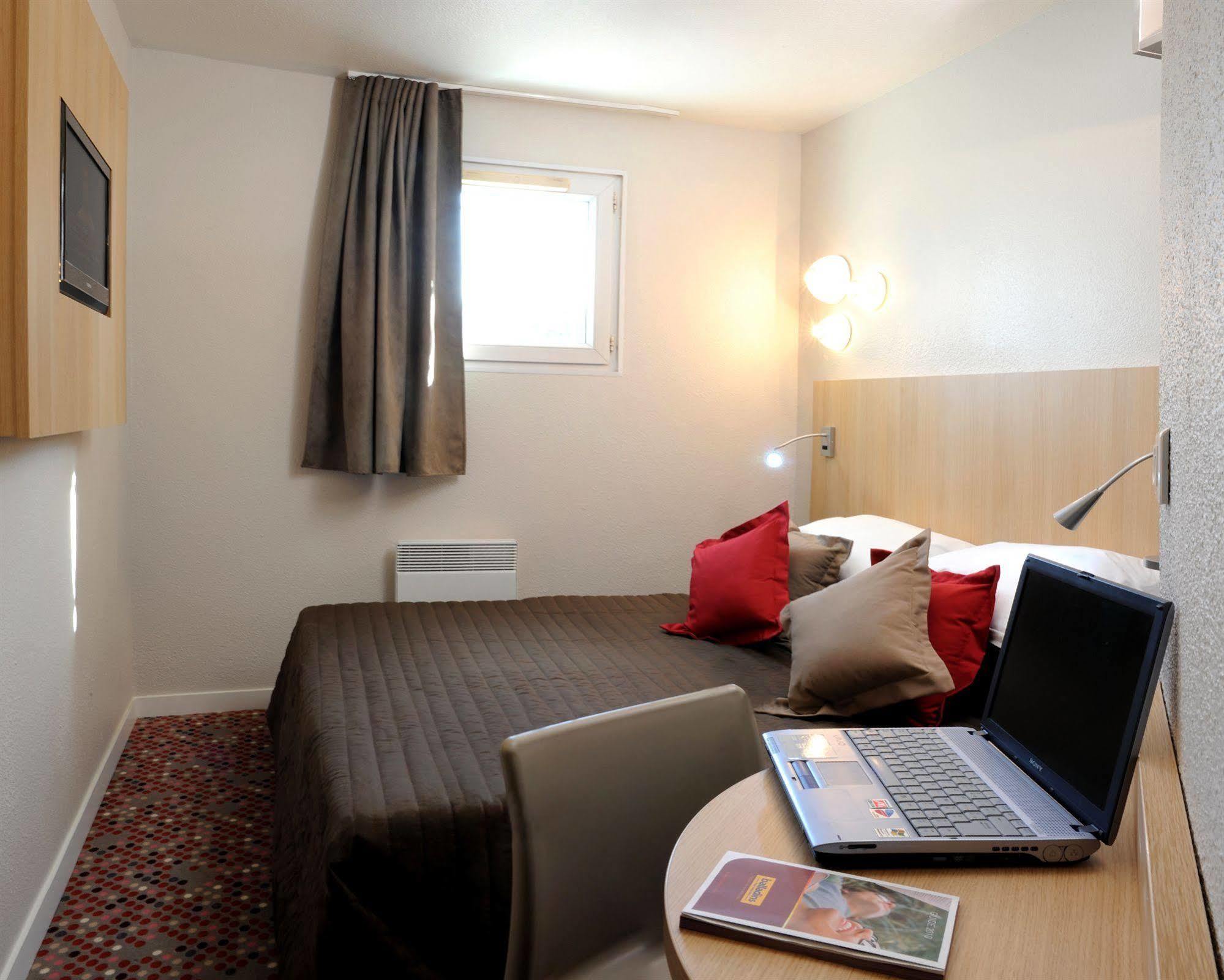 Welcomotel Les Mureaux Exterior foto